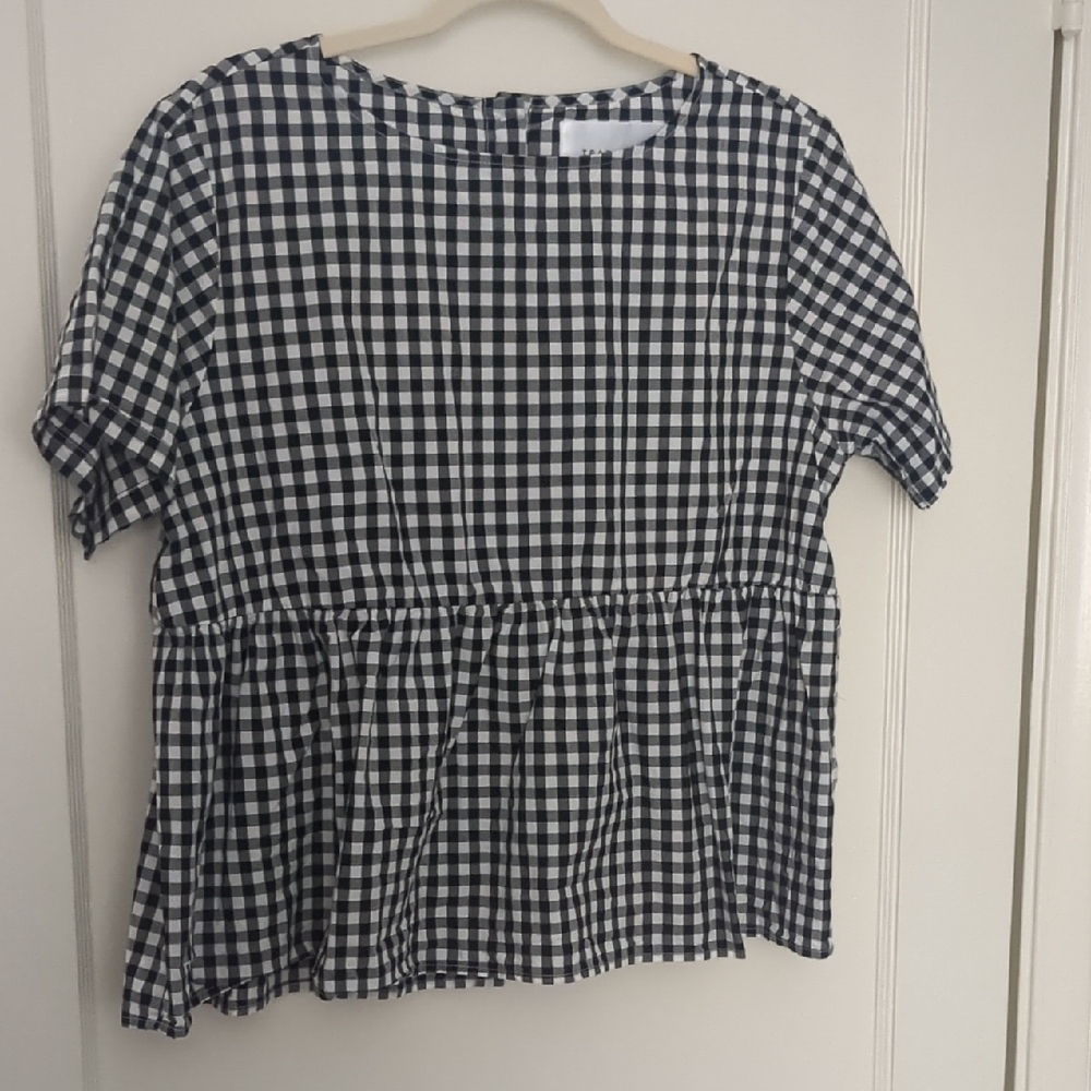 Tradlands Black and White Peplum Blouse